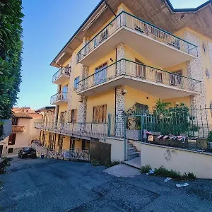 https://appartamento-capolaterra.it-lombardy.com